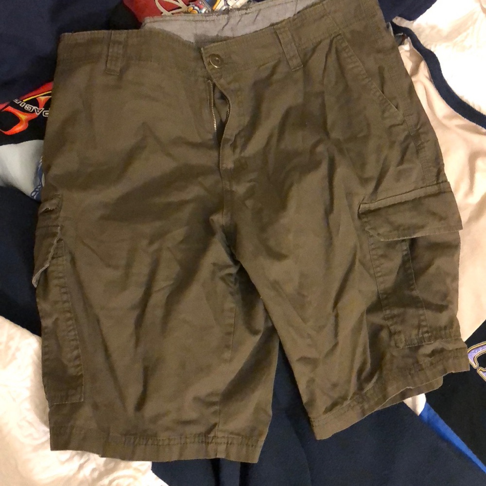 Army Green Men’s shorts